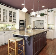 Traditional Two-Tone Kitchen