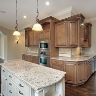 Traditional Two-Tone Kitchen