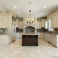 Traditional Antique White Kitchen