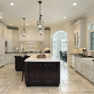 Traditional Two-Tone Kitchen