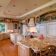 Traditional Light Wood Kitchen