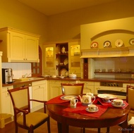 Traditional Two-Tone Kitchen