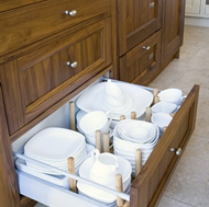 Pull-Out Plate Drawer - Woodale Designs