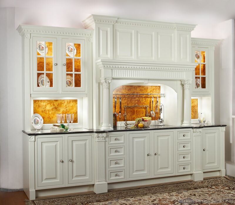 Featured image of post Traditional Kitchen Designs Photo Gallery : Click through for the project tour.