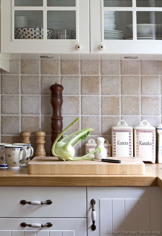 Pictures of Kitchens  Traditional  White Kitchen 