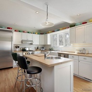 Traditional White Kitchen