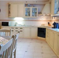 Traditional Whitewash Kitchen