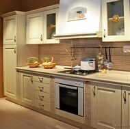 Traditional Whitewash Kitchen