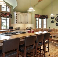 Traditional Whitewash Kitchen