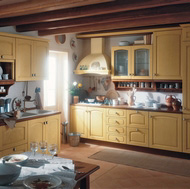 Traditional Italian Kitchen by Latini Cucine